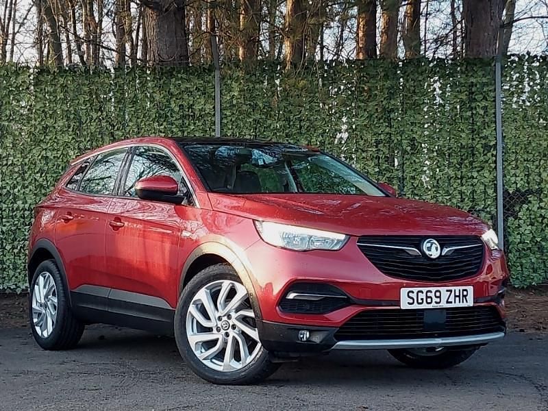 Used Vauxhall Grandland X Elite 130 HP (95 kW) 2019 Red SUV