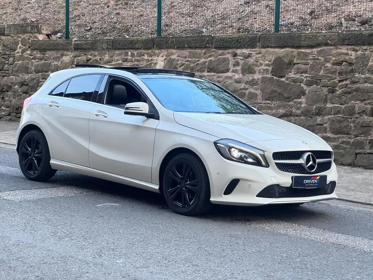 Used Mercedes A180 Premium Plus 2016 White Hatchback