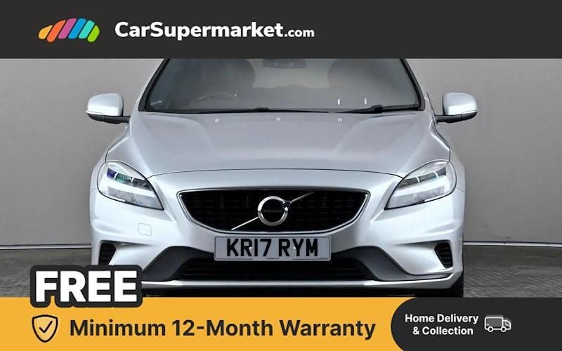 Used Volvo V40 R-Design Pro 150 HP (110 kW) 2019 Hatchback