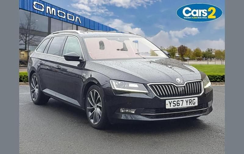 Black Used 2018 Skoda Superb Estate | £12,999 (Good price) - Image 1/4