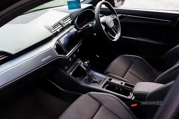 Used Audi Q3 S-Line 150 HP (110 kW) 2019 SUV