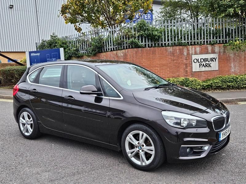 Used BMW 220 Luxury Line 2015 Brown Hatchback