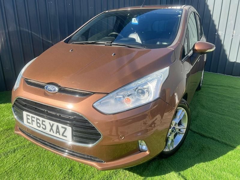 Used Ford B-MAX Titanium X 105 HP (77 kW) 2015 Gold MPV