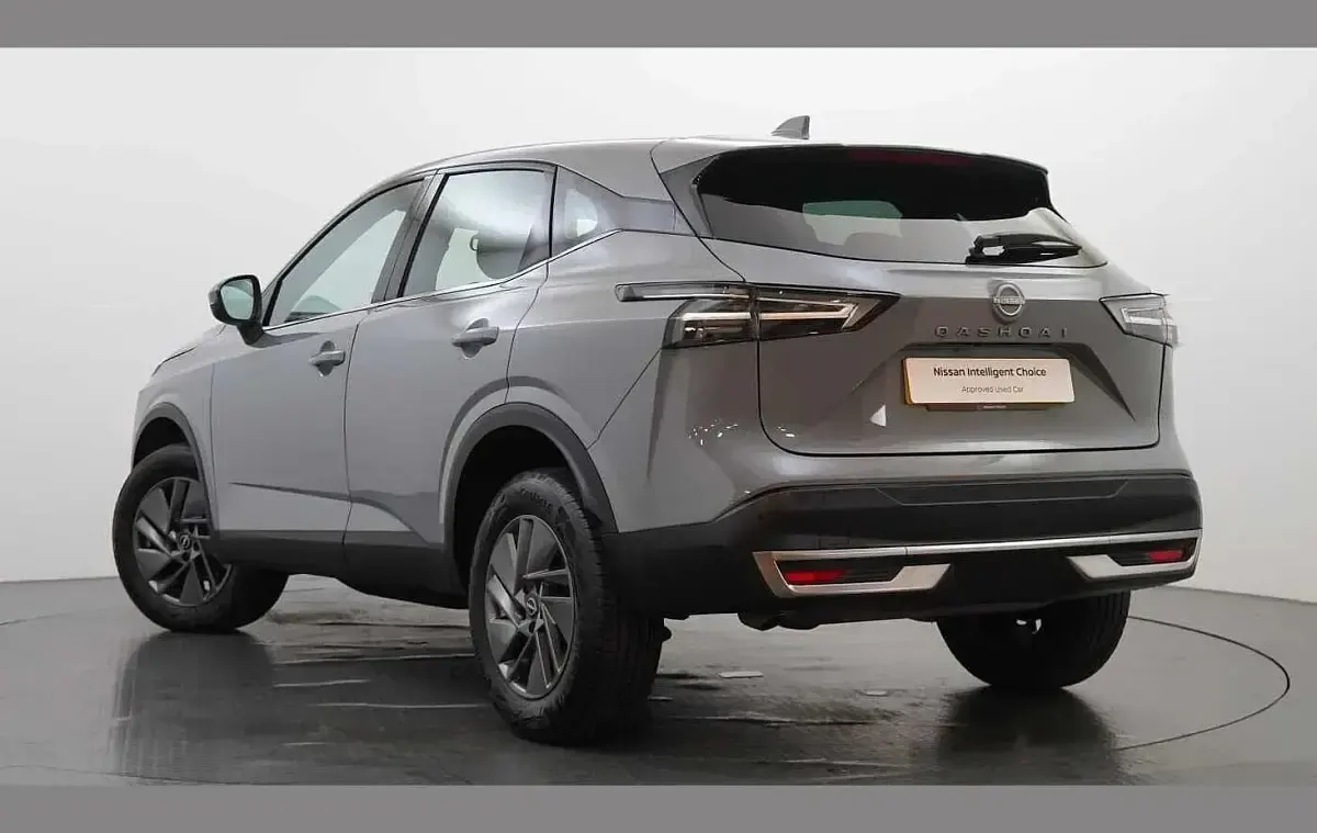 Used Nissan Qashqai Acenta Premium 138 HP (101 kW) 2024 Grey SUV