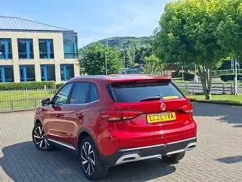 Used MG ZS Trophy 196 HP (144 kW) 2025 Red SUV