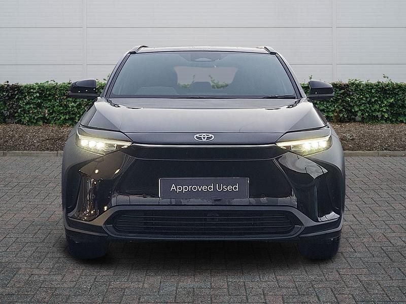 Used Toyota bZ4X 150 kW (204 HP) 2025 Black SUV