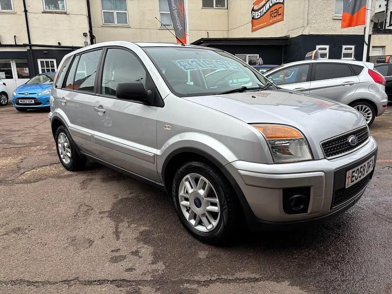 Used Ford Fusion Zetec 2008 Silver Hatchback