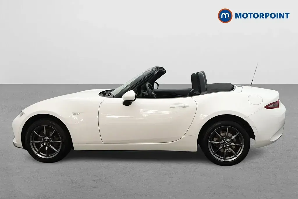 Used Mazda MX5 2019 White Cabriolet