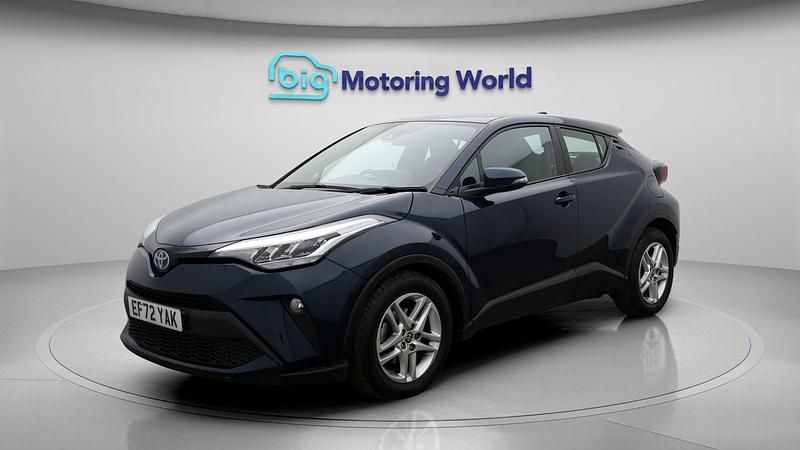 Used Toyota C-HR 122 HP (89 kW) 2023 Blue SUV