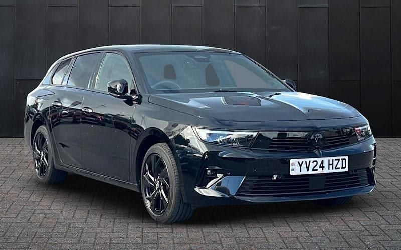 Used 2025 Vauxhall Astra Estate | £19,995 (Fair price) - Image 1/3