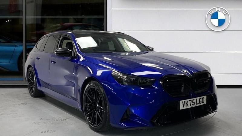 Used BMW M5 Comfort Edition 717 HP (527 kW) 2025 Blue Estate