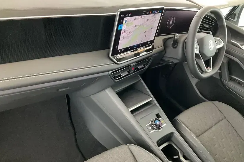 New VW Tiguan Match 130 HP (95 kW) 2026 Oyster silver SUV