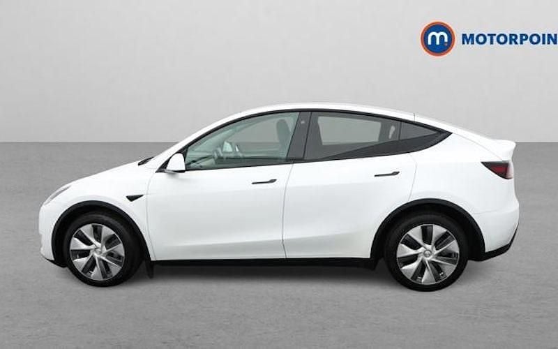 Used Tesla Model Y Long Range AWD 286 kW (389 HP) 2025 SUV