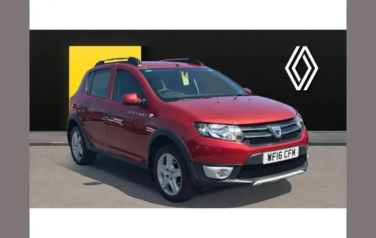 Used Dacia Sandero Lauréate 90 HP (66 kW) 2016 Hatchback