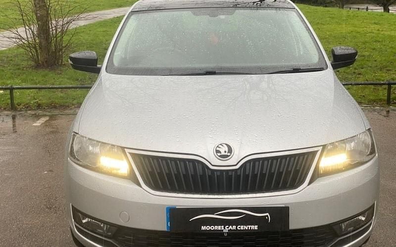 Used Skoda Rapid Sport 95 HP (69 kW) 2019 Hatchback