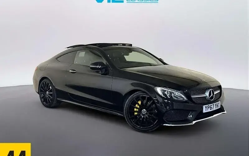 Used Mercedes C220 AMG Line Premium 170 HP (125 kW) 2017 Coupe