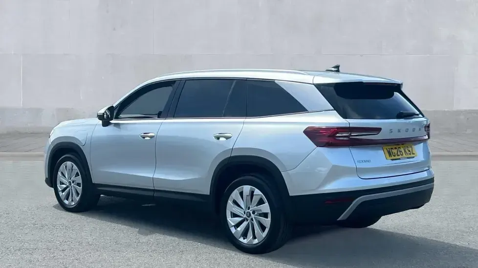 New Skoda Kodiaq SE L 204 HP (150 kW) 2026 Metallic  brilliant silver SUV