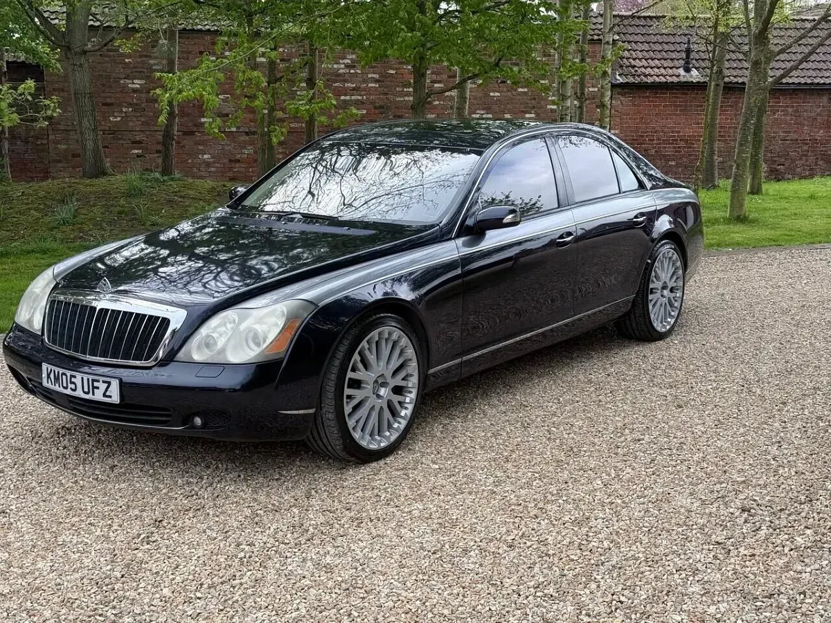 Used Maybach 57 550 HP (404 kW) 2005 Blue and blue Sedan