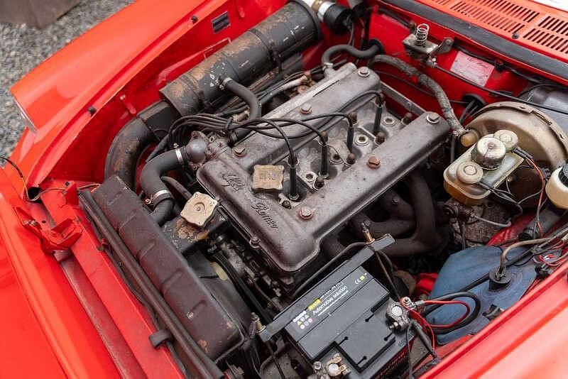 Used Alfa Romeo Spider 1999 Red Cabriolet