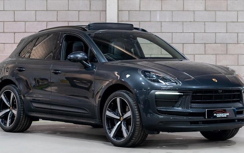 Used Porsche Macan 265 HP (194 kW) 2025 SUV