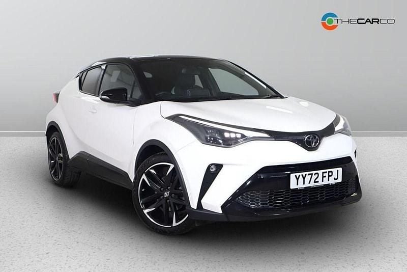 Used Toyota C-HR Sport 184 HP (135 kW) 2023 White/black SUV