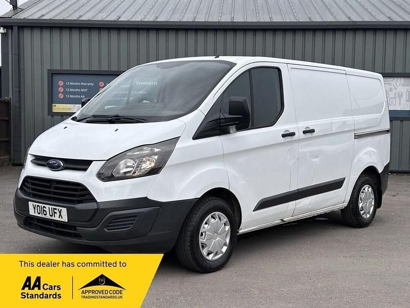 Used Ford Transit Custom 100 HP (73 kW) 2016 White Van