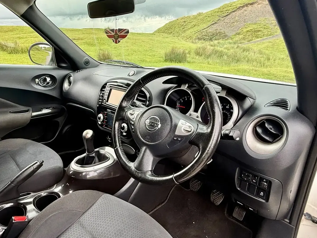 Used Nissan Juke N-TEC 2014 White SUV