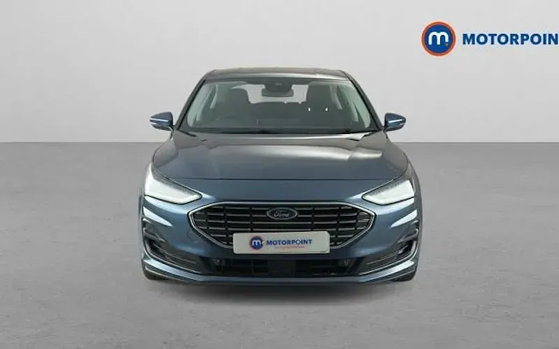 Used Ford Focus Titanium 125 HP (91 kW) 2023 Blue Hatchback