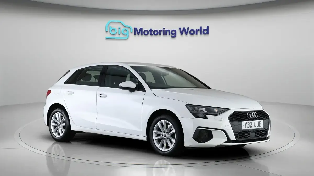 Begagnad Audi A3 109 HK (80 kW) 2021 Vit Sedan