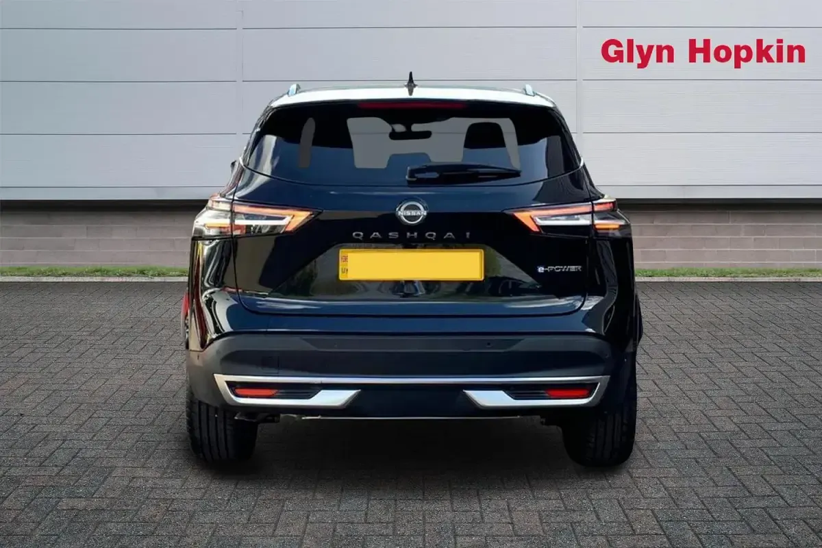 New Nissan Qashqai N-Connecta 190 HP (139 kW) 2026 Black SUV