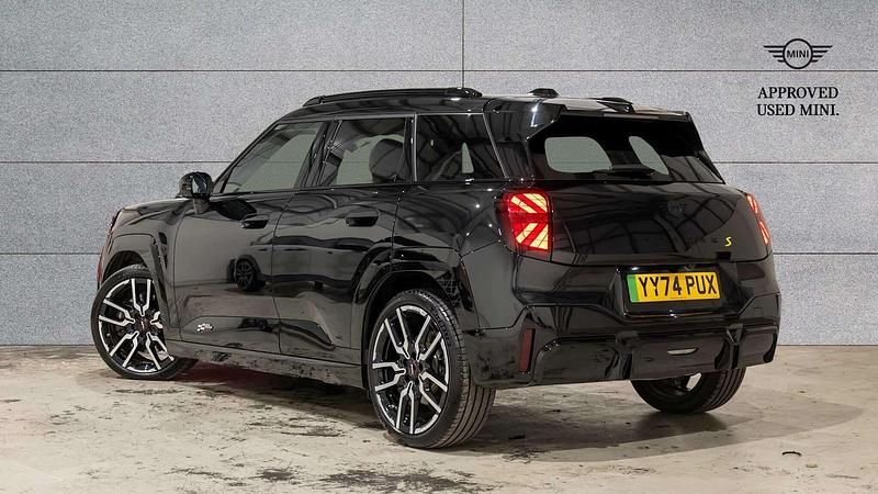 Used Mini Aceman 158 kW (215 HP) 2025 Black SUV