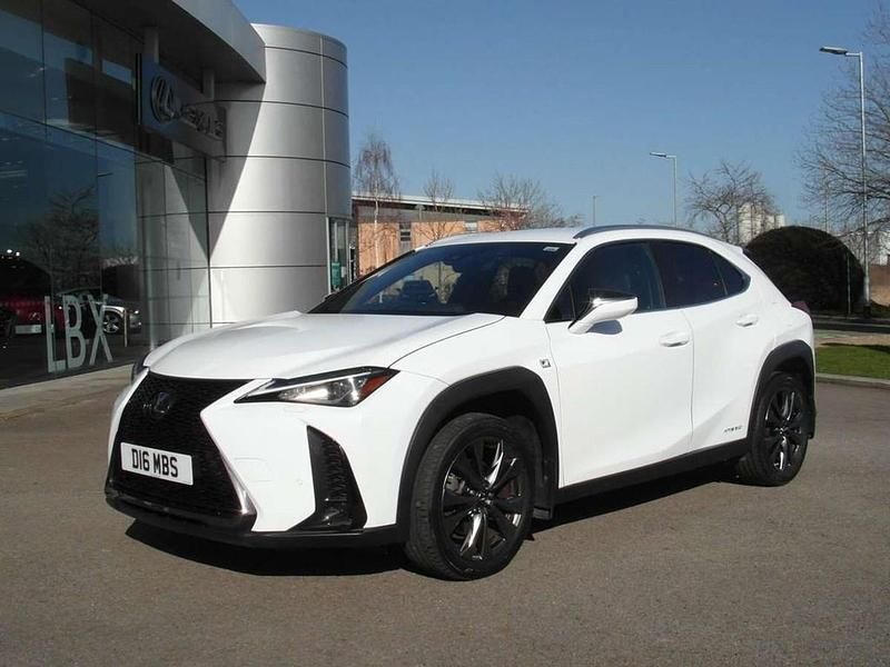 Used Lexus UX 250h Sport Line 180 HP (132 kW) 2020 White SUV