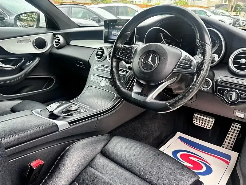 Used Mercedes C220 AMG line 170 HP (125 kW) 2017 White Coupe