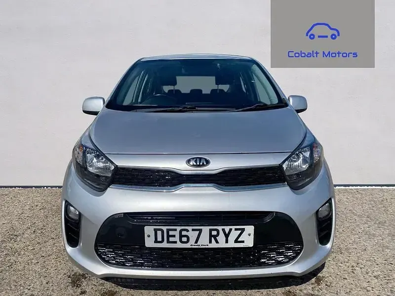 Used Kia Picanto 83 HP (61 kW) 2017 Silver Hatchback