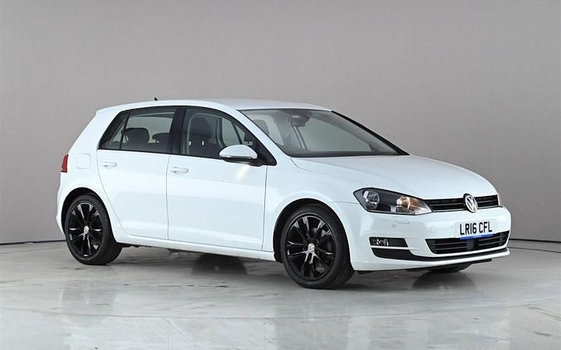Used VW Golf VII Edition 110 HP (80 kW) 2016 White Hatchback