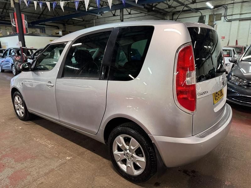 Used Skoda Roomster SE 105 HP (77 kW) 2015 Silver MPV