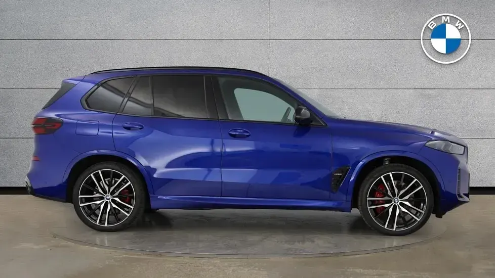 Used BMW X5 M Sport 523 HP (384 kW) 2025 Blue SUV