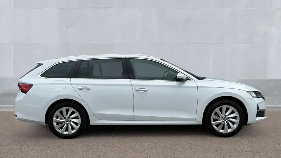 Used Skoda Octavia SE L 150 HP (110 kW) 2025 Moon white