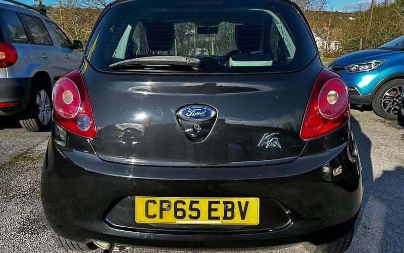 Used Ford Ka Zetec 69 HP (50 kW) 2015 Black Hatchback