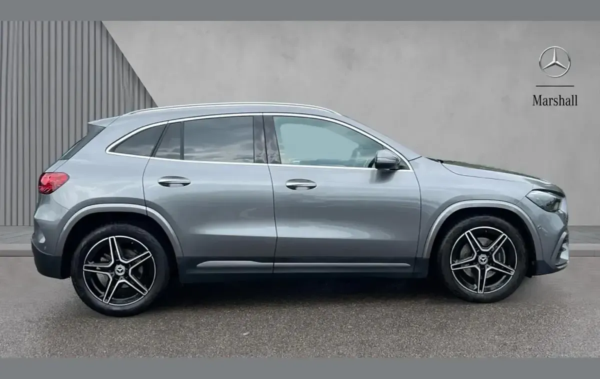 Used Mercedes GLA200 Executive 161 HP (118 kW) 2025 Grey SUV