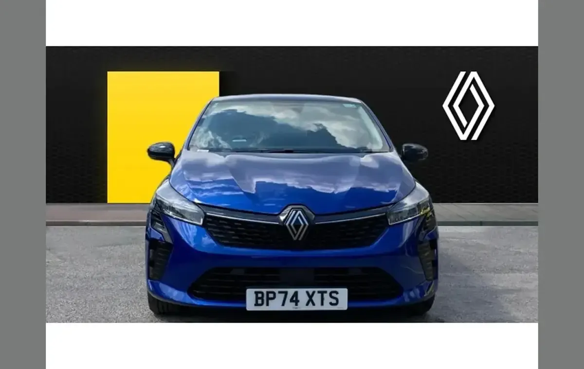 Used Renault Clio Evolution 143 HP (105 kW) 2025 Blue Hatchback