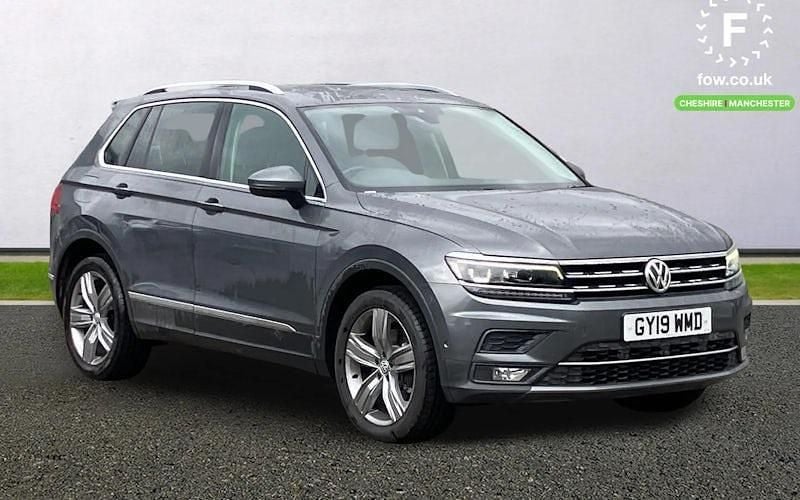Usado VW Tiguan SEL 190 HP (139 kW) 2019 Cinzento SUV