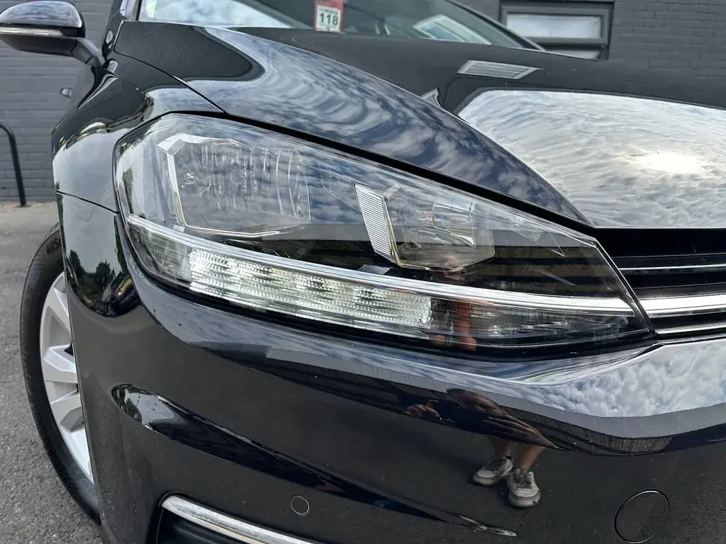 Used VW Golf VII SE 115 HP (84 kW) 2017 Black Hatchback