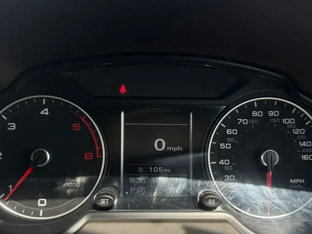 Used Audi Q5 Business 177 HP (130 kW) 2014 Black SUV