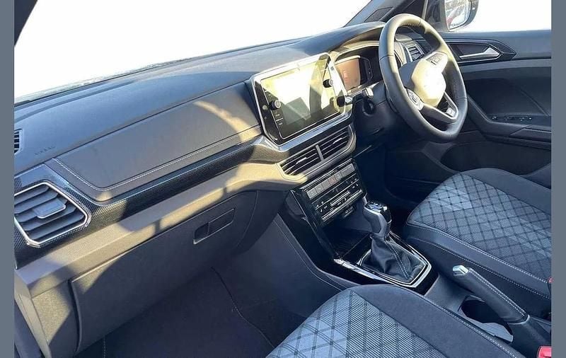 Used VW T-Cross Black Edition 150 HP (110 kW) 2025 White SUV