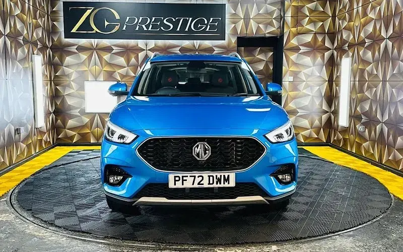 Usado MG ZS Exclusive 106 HP (77 kW) 2023 Azul SUV