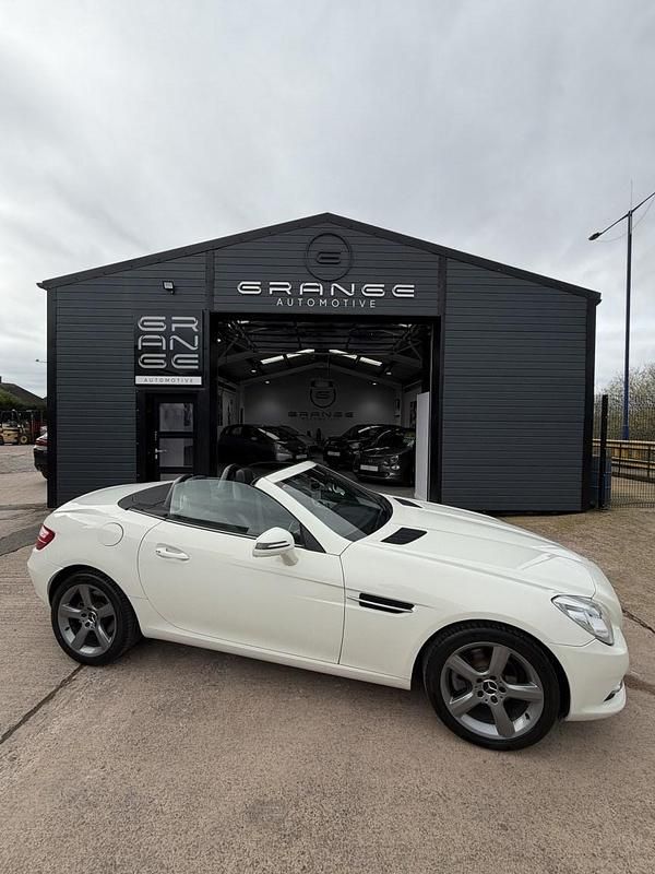 Used Mercedes SLK200 AMG Edition 1 184 HP (135 kW) 2011 White Cabriolet