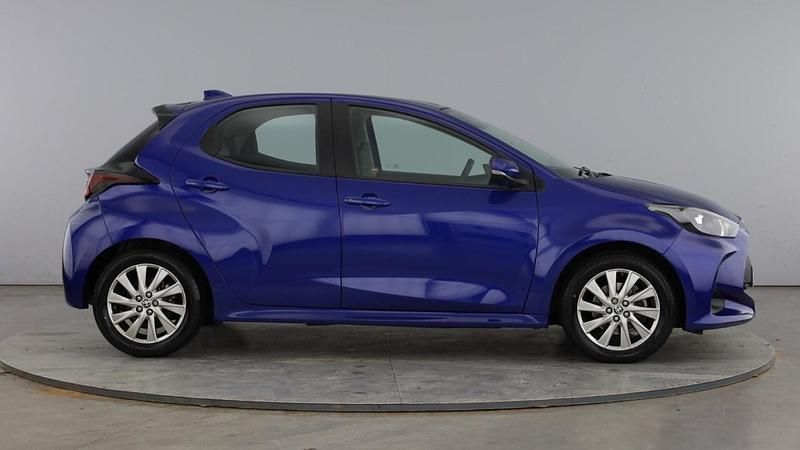 Used Toyota Yaris 2023 Blue Hatchback