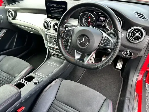 Used Mercedes GLA200 AMG Line Premium 136 HP (100 kW) 2018 Red SUV