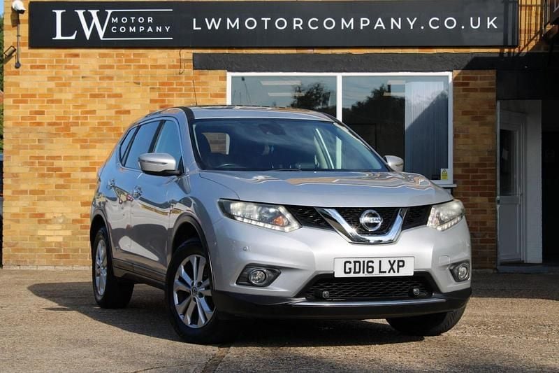 Silver Used 2016 Nissan X-Trail Acenta SUV | £7,295 (Super price) - Image 1/4